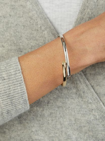 Bracelet de type bangle croisé en or deux tons 14k