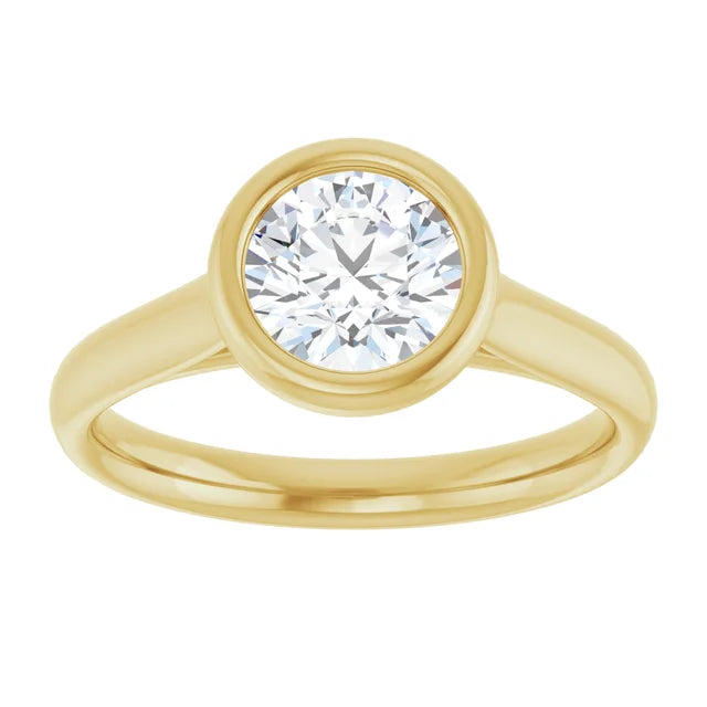 White Gold Diamond Solitaire Engagement Ring with 4 Prongs