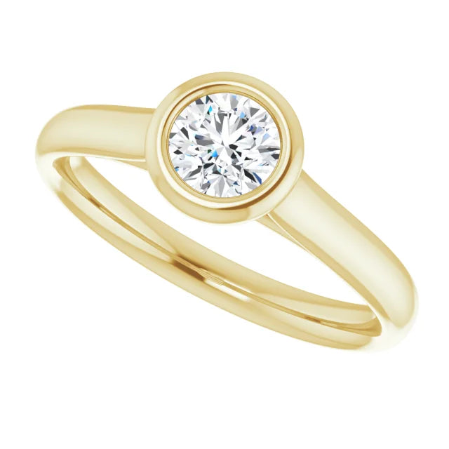 Yellow Gold Diamond Solitaire Engagement Ring with 4 Prongs