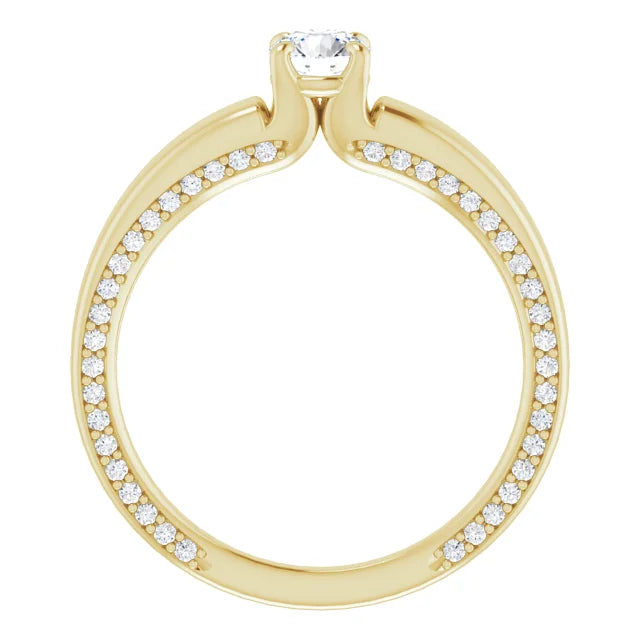 White Gold Diamond Solitaire Engagement Ring with 4 Prongs
