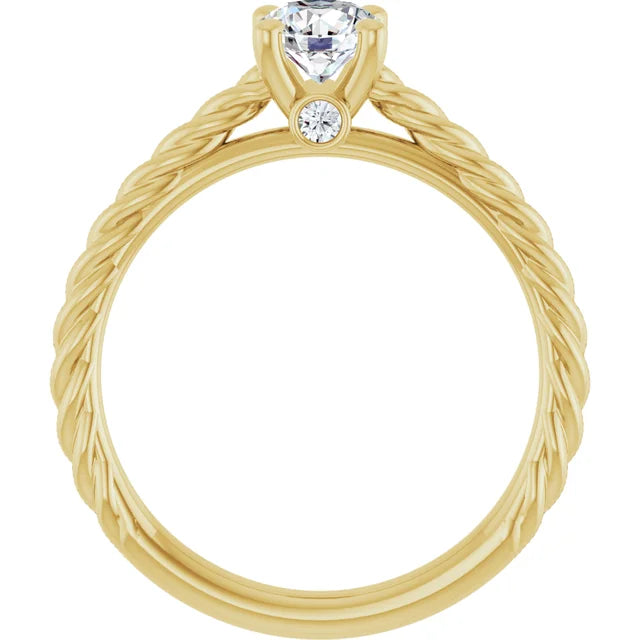 White Gold Diamond Solitaire Engagement Ring with 4 Prongs