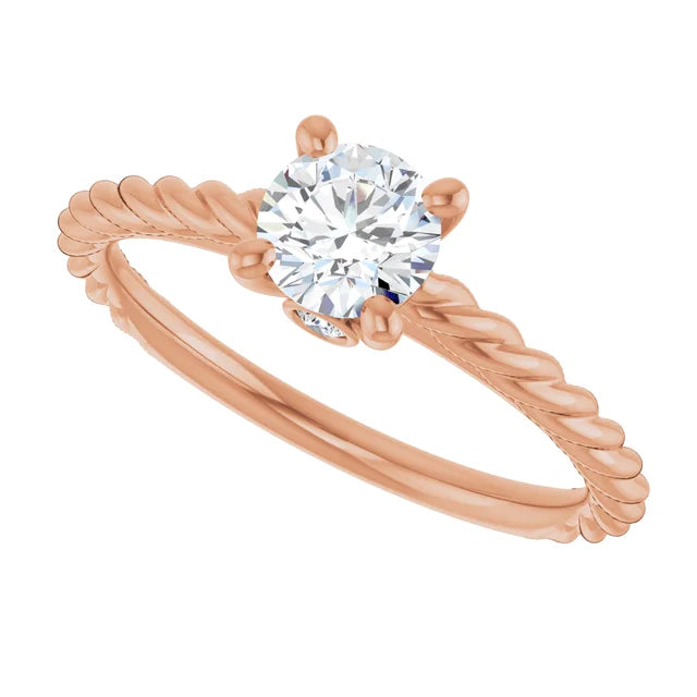 White Gold Diamond Solitaire Engagement Ring with 4 Prongs