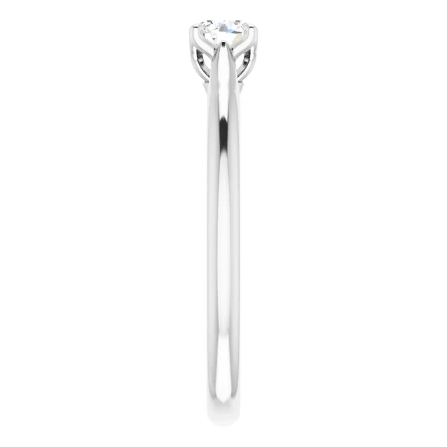 White Gold Diamond Solitaire Engagement Ring with 4 Prongs