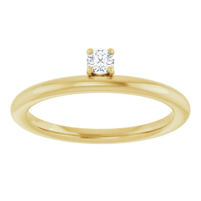 Bague solitaire délicate à 4 griffes en or blanc 14k avec diamant rond 0,10 ct