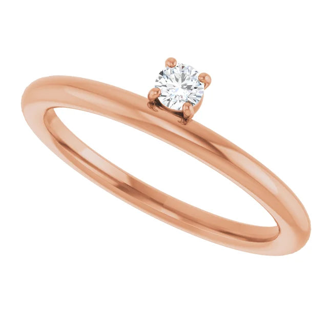 Bague solitaire délicate à 4 griffes en or blanc 14k avec diamant rond 0,10 ct
