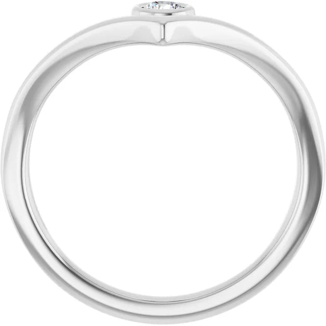 Jonc en « V » en or avec diamant rond serti clos (collet)