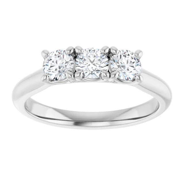 Bague de fiançailles Trinité (3 pierres) sur griffes en or blanc 14k avec trois diamants ronds de 0,23 ct chacun (GIA)