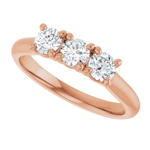 Bague de fiançailles Trinité (3 pierres) sur griffes en or blanc 14k avec trois diamants ronds de 0,23 ct chacun (GIA)