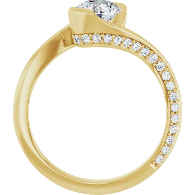 Bague de fiançailles solitaire et pavé asymétrique en or jaune 14k avec diamant de laboratoire rond de 1,00 ct (VVS1, E, IGI) et 34 diamants d'entourage
